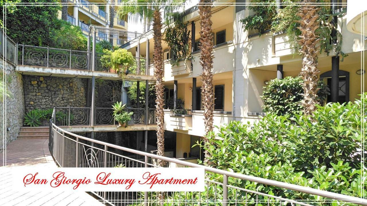 San Giorgio Luxury Apartment Taormina-Panoramic Pool & Parking Space Exterior photo